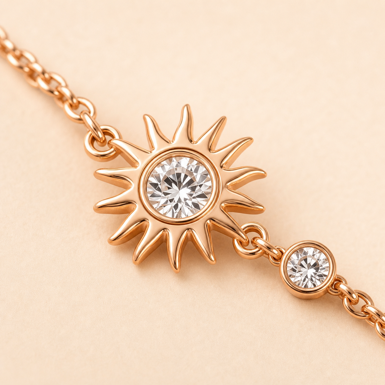 Sunburst Crystal Bracelet crystal center and chain detail